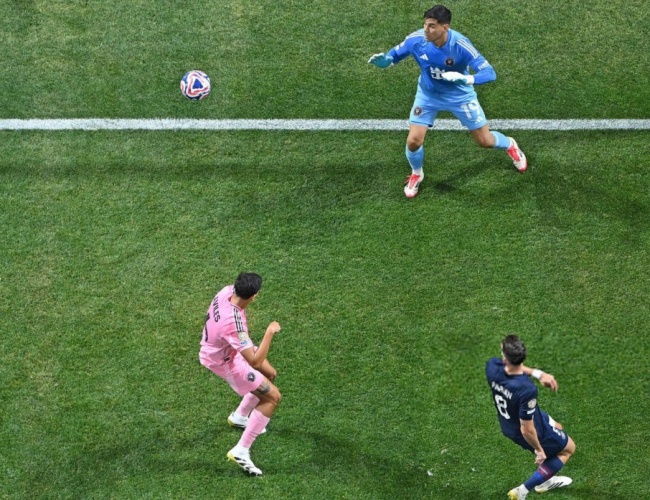 PSG Hủy Diệt Inter Miami với Chiến Thắng 4-0 Ngay Trên Sân Khách